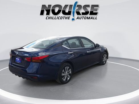 Used 2022 Nissan Altima 2.5 S image 8