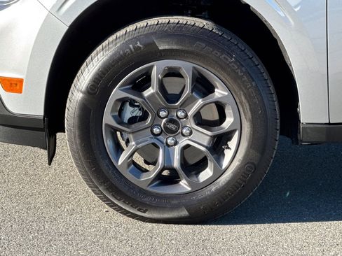 Used 2022 Ford Maverick XLT image 22