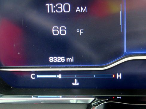 Used 2024 Chevrolet Silverado 3500 LTZ w/ LTZ Convenience Package image 6