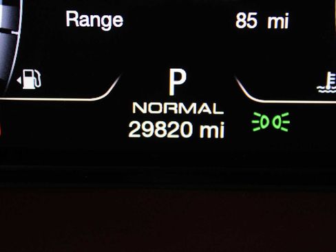 Used 2022 Maserati Levante GT image 41