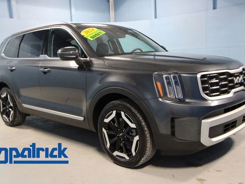 Used 2024 Kia Telluride S w/ S Sunroof Package image 1