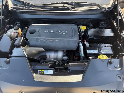 Used 2014 Jeep Cherokee Latitude image 10