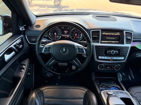 Used 2014 Mercedes-Benz GL 63 AMG 4MATIC image 42