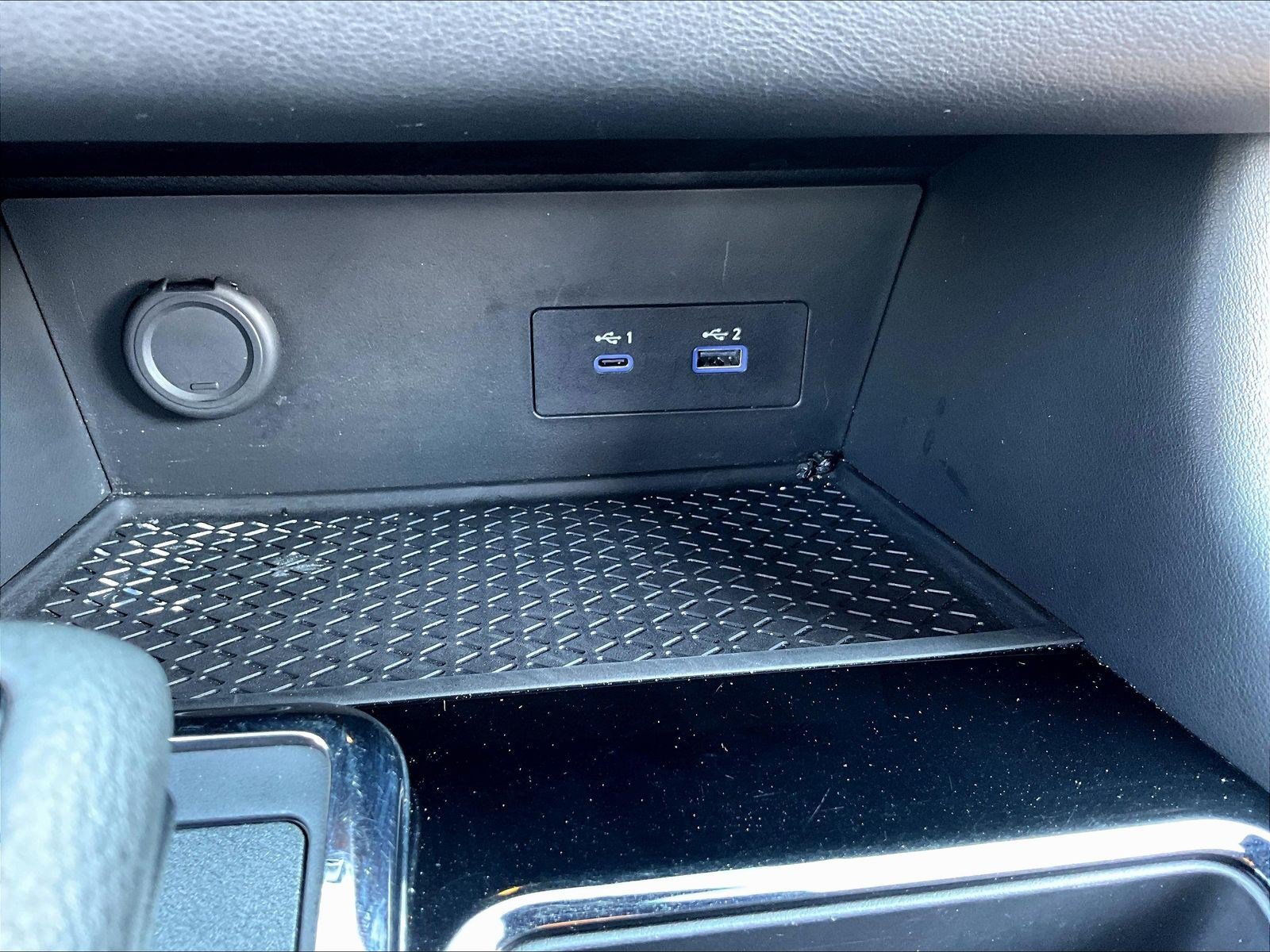Used 2024 Nissan Pathfinder Rock Creek AWD/4WD image 16