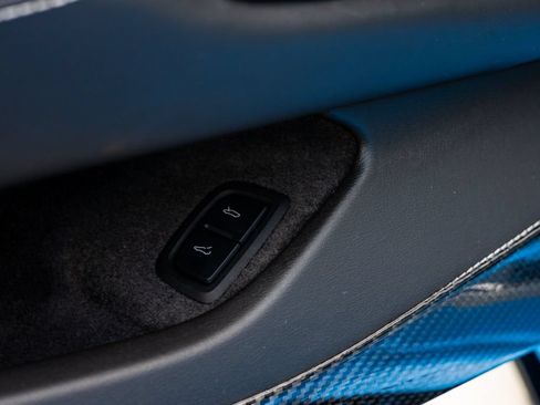 Used 2021 Chevrolet Corvette Stingray Preferred Cpe w/ Z51 Performance Package RWD image 23