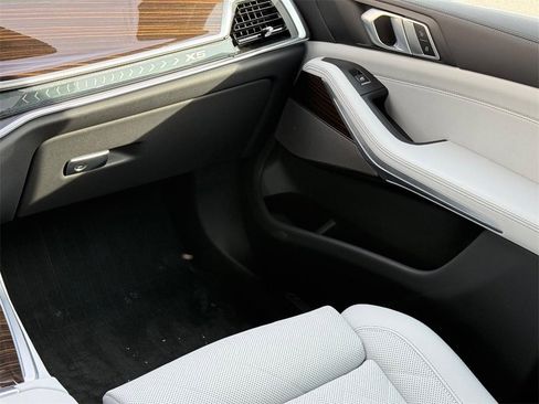 Used 2025 BMW X5 xDrive40i image 14