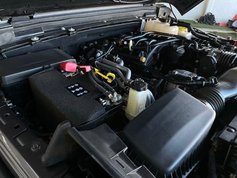 Used 2022 Jeep Wrangler Unlimited Sport image 29