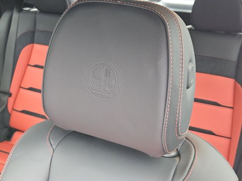 Certified 2025 Mercedes-Benz GLE 53 AMG 4MATIC image 16