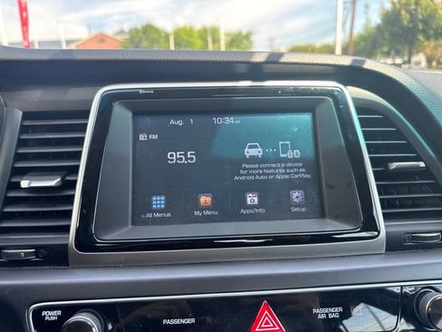 Used 2019 Hyundai Sonata SE w/ Cargo Package FWD image 19