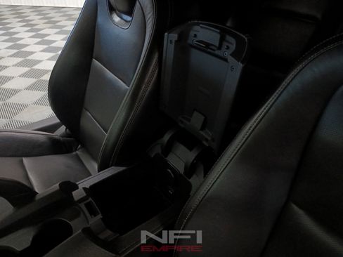 Used 2010 Chevrolet Camaro SS w/ LPO, Ground Effects Package image 32