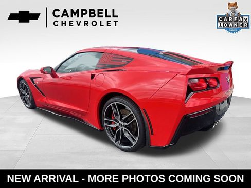Used 2017 Chevrolet Corvette Stingray Coupe RWD image 3