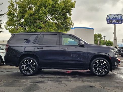 Used 2022 Chevrolet Tahoe RST w/ Sport Performance Package image 5