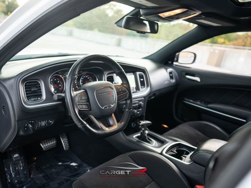 Used 2020 Dodge Charger Scat Pack image 12