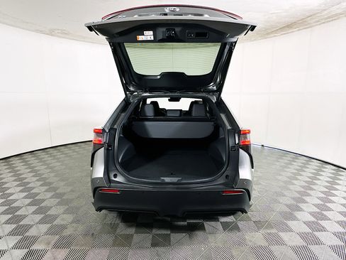 Certified 2026 Toyota bZ image 31