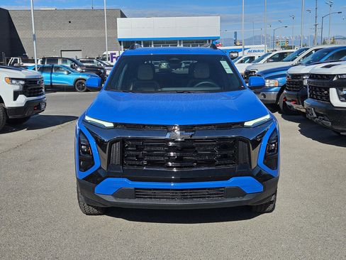 New 2026 Chevrolet Equinox ACTIV w/ Convenience Package III AWD/4WD image 10