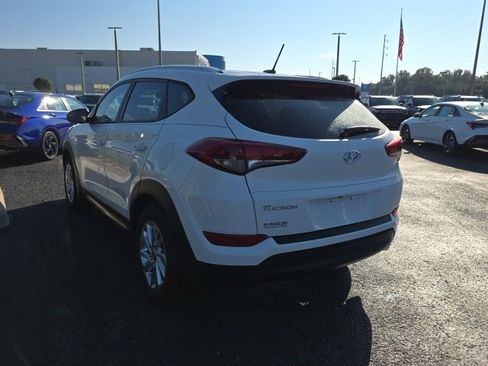Used 2016 Hyundai Tucson SE w/ Option Group 02 image 4