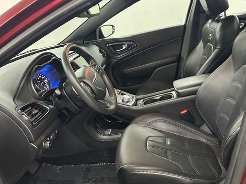 Used 2016 Chrysler 200 S w/ Navigation & Sound Group I image 11