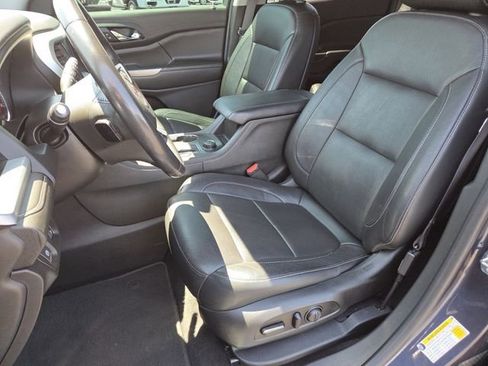 Certified 2019 GMC Acadia SLT AWD/4WD image 33