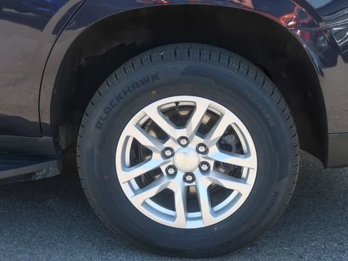 Used 2022 Chevrolet Tahoe LT AWD/4WD image 14