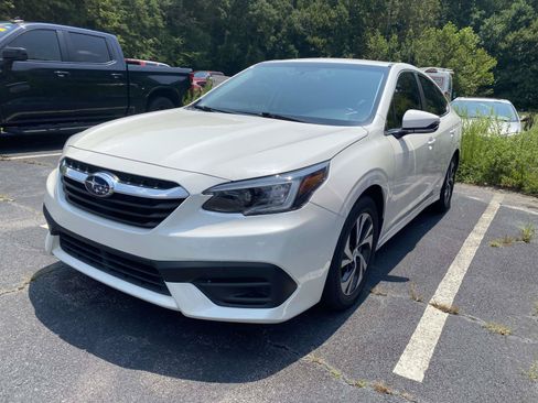 Used 2022 Subaru Legacy Premium AWD/4WD image 3