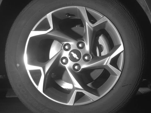 Used 2025 Chevrolet Trax LT w/ LT Convenience Package image 13