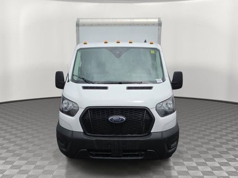 Certified 2022 Ford Transit 350 DRW RWD image 2