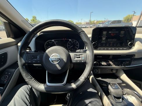 Certified 2021 Nissan Rogue SL w/ Premium Package image 21