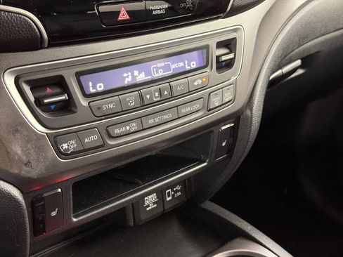 Used 2021 Honda Pilot EX-L image 18