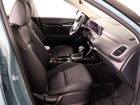 Certified 2026 Kia Seltos EX w/ EX Sunroof Package FWD image 31