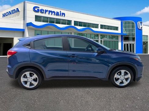 Used 2016 Honda HR-V LX image 4
