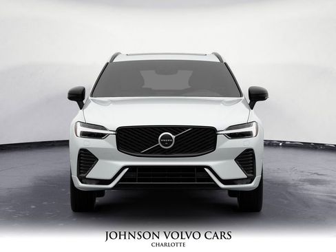 New 2026 Volvo XC60 B5 Plus w/ Protection Package Premier image 2
