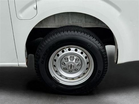 Used 2014 Nissan NV 1500 S w/ Side & Curtain Airbag Package RWD image 23