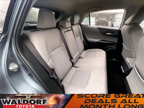 Used 2023 Toyota Venza LE image 31