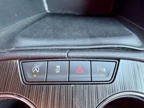 Used 2020 GMC Acadia SLT image 39