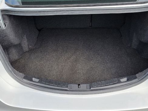 Used 2018 Ford Fusion SE w/ Fusion SE Technology Package image 30