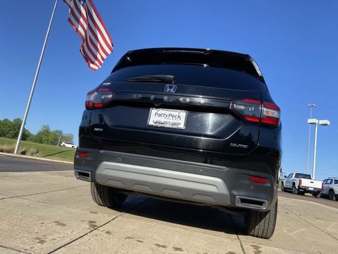 Used 2025 Honda Pilot Elite image 59