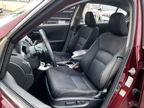 Used 2013 Honda Accord Sport image 26