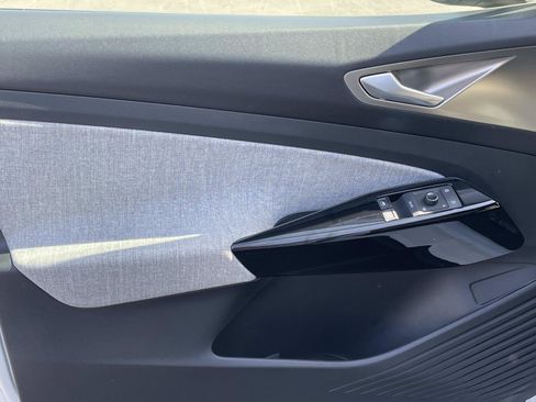 Certified 2023 Volkswagen ID.4 Pro RWD image 19