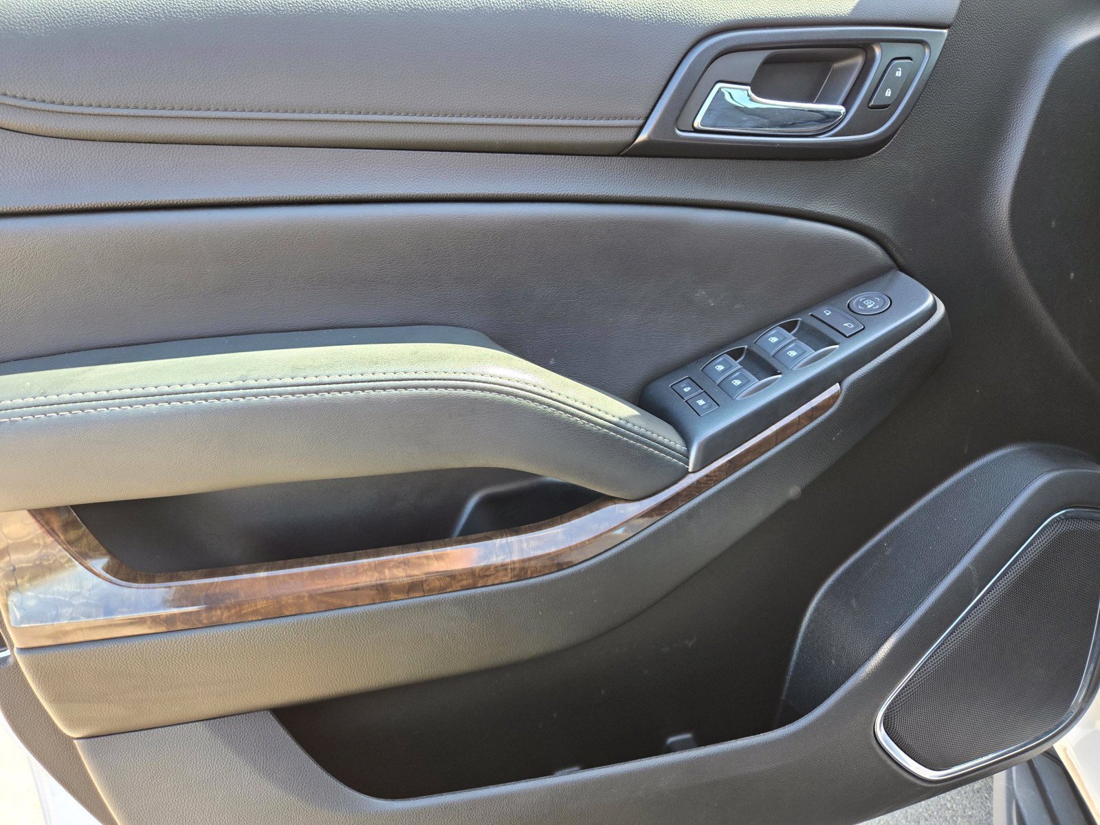 Used 2020 Chevrolet Tahoe LS RWD image 15