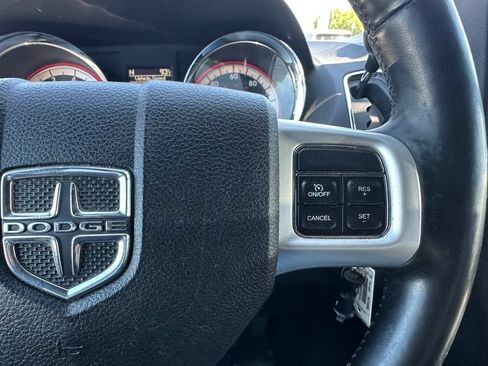 Used 2019 Dodge Grand Caravan GT FWD image 24