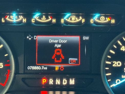 Used 2018 Ford F150 XLT w/ Equipment Group 301A Mid AWD/4WD image 16
