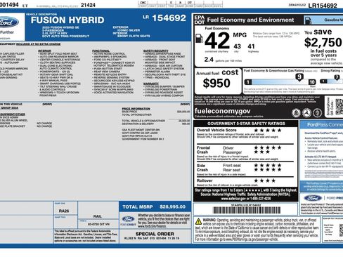 Used 2020 Ford Fusion SE FWD image 2