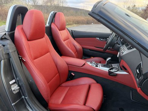 Used 2015 BMW Z4 sDrive35i image 30