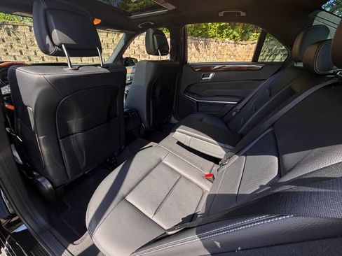 Used 2014 Mercedes-Benz E 350 4MATIC Sedan image 33