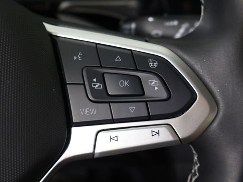 Used 2024 Volkswagen Taos S FWD image 41