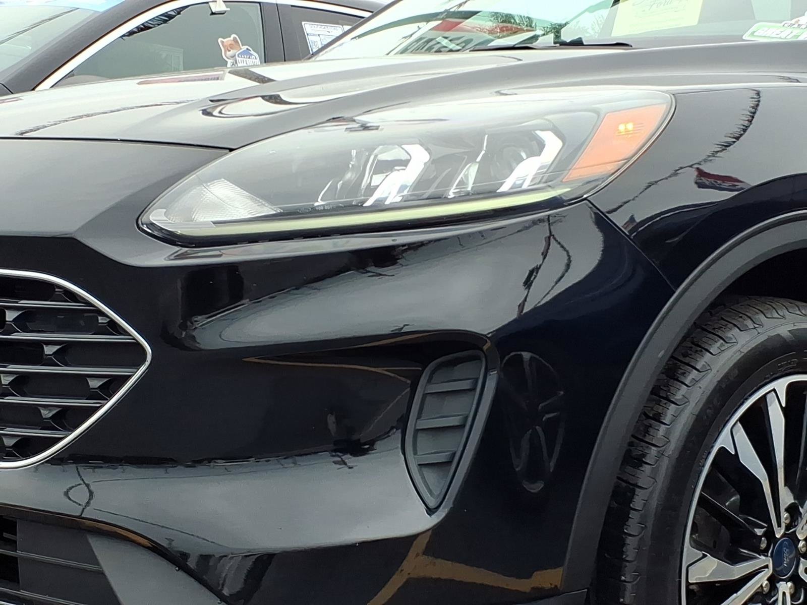 Used 2021 Ford Escape SE w/ SE Sport Appearance Package AWD/4WD image 31