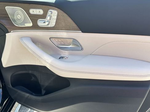 New 2026 Mercedes-Benz GLE 450 4MATIC image 16
