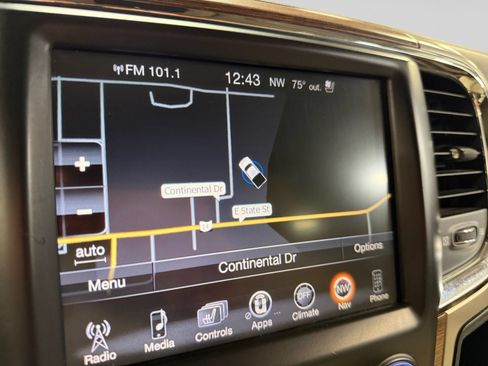 Used 2013 RAM 1500 Laramie w/ Convenience Group AWD/4WD image 30