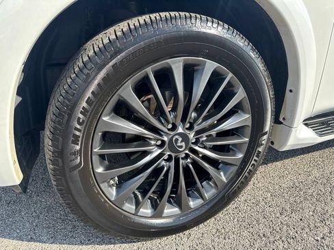 Used 2023 INFINITI QX80 Sensory w/ Cargo Package AWD/4WD image 9