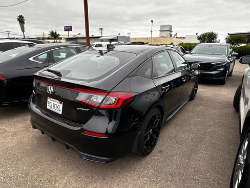 Used 2023 Honda Civic Sport image 19